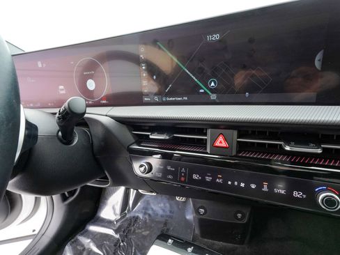 Used 2024 Kia EV6 GT-Line image 23