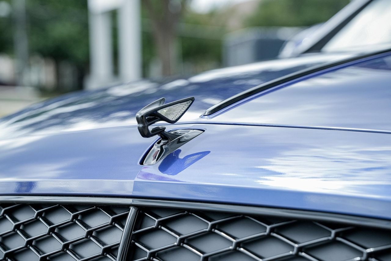 Used 2025 Bentley Flying Spur Plug-In Hybrid AWD/4WD image 7