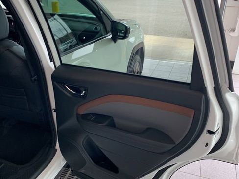 New 2026 Subaru Forester Sport AWD/4WD image 12