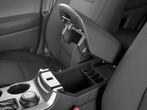 Used 2014 Ford Explorer FWD image 16