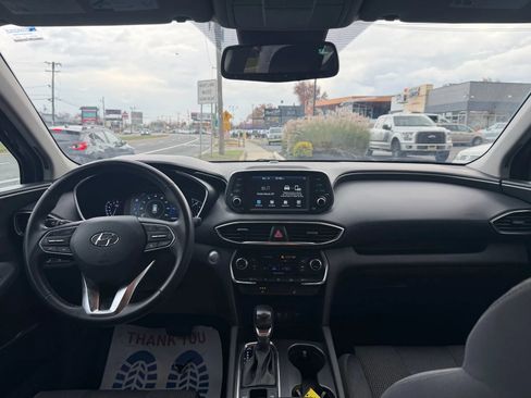 Used 2020 Hyundai Santa Fe SEL w/ Convenience Package image 16