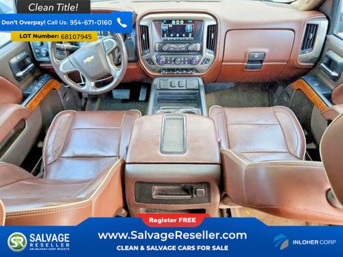 Used 2014 Chevrolet Silverado 1500 High Country w/ High Country Premium Package AWD/4WD image 11