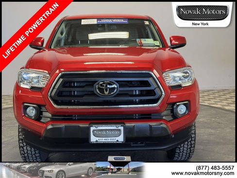 Used 2022 Toyota Tacoma SR5 image 2