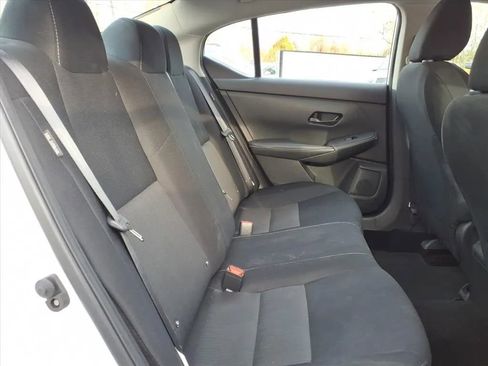 Used 2024 Nissan Sentra SV image 16