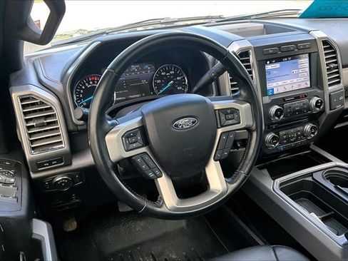 Used 2018 Ford F250 Platinum w/ Platinum Ultimate Package AWD/4WD image 17