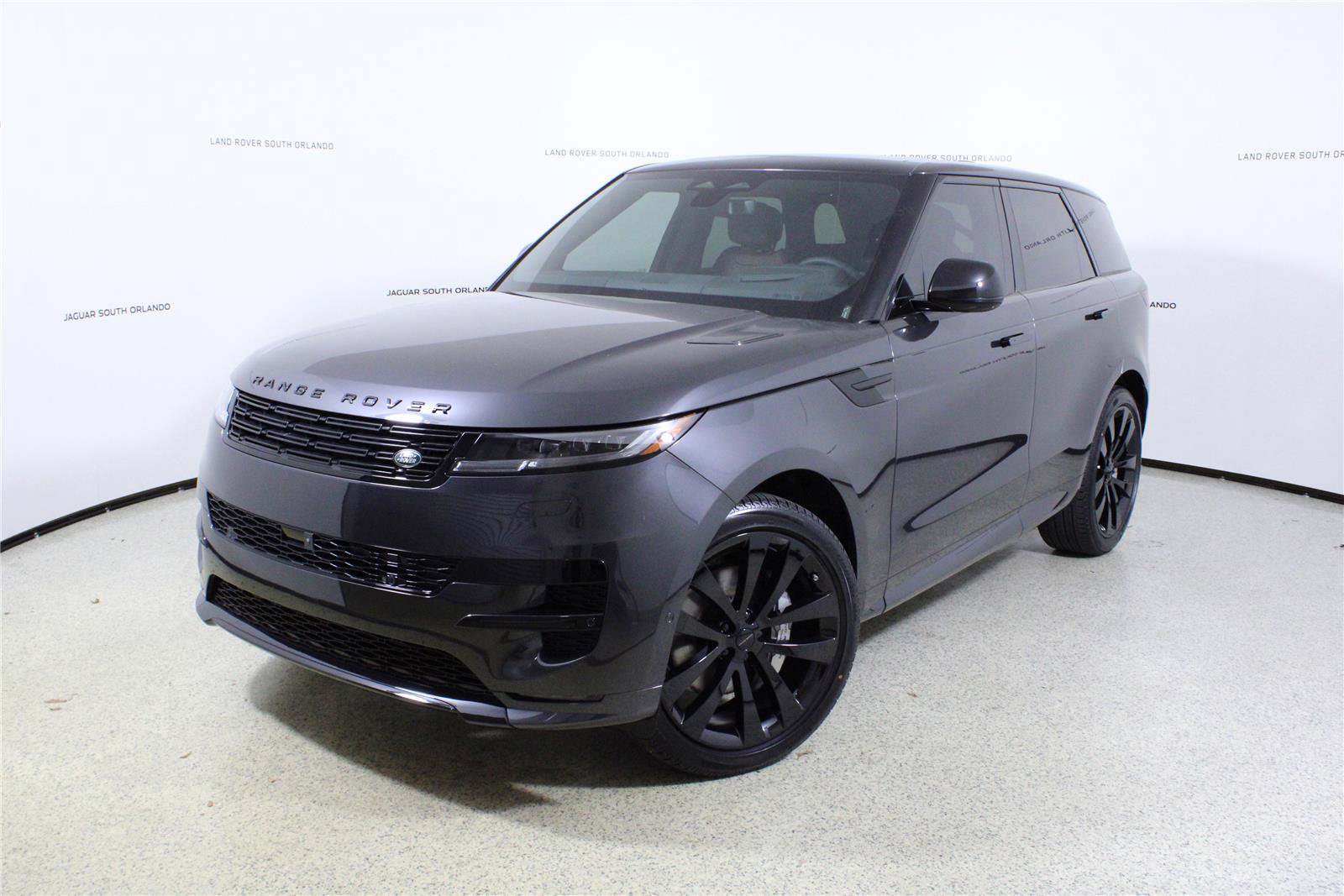 New 2026 Land Rover Range Rover Sport Dynamic SE AWD/4WD image 1