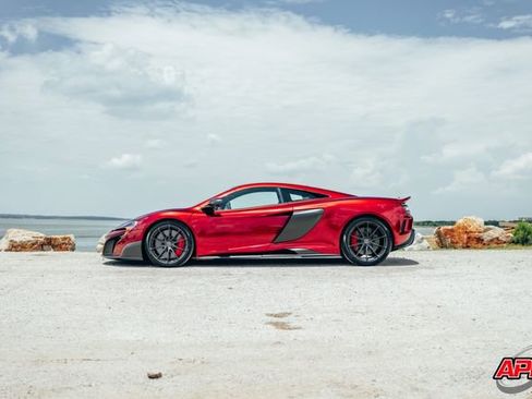 Used 2016 McLaren 675LT Coupe RWD image 56