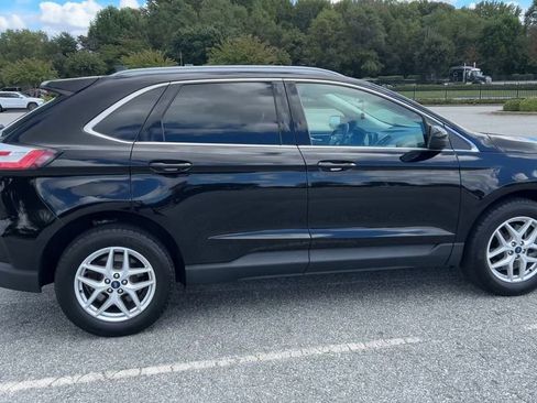 Used 2022 Ford Edge SEL w/ Convenience Package image 6