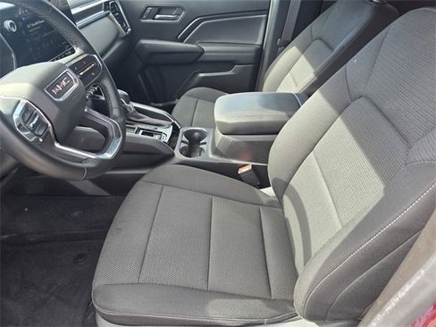 Used 2024 GMC Canyon Elevation w/ Convenience Package image 19