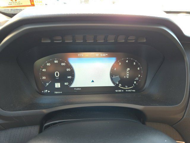 Used 2020 Volvo XC90 T6 Momentum w/ Protection Package Premier AWD/4WD image 17