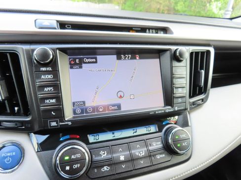 Used 2018 Toyota RAV4 Limited w/ Advanced Technology Package image 25