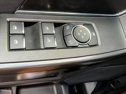 Used 2024 Ford F150 XLT w/ XLT Black Appearance Package image 33