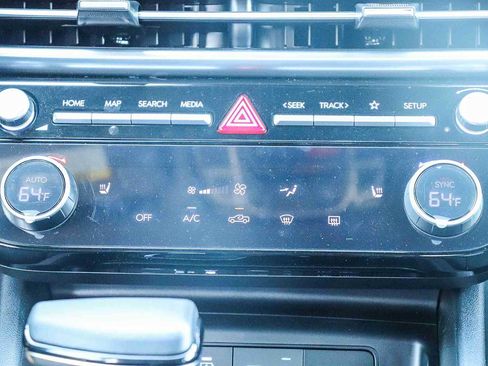 New 2025 Hyundai Santa Cruz XRT image 17