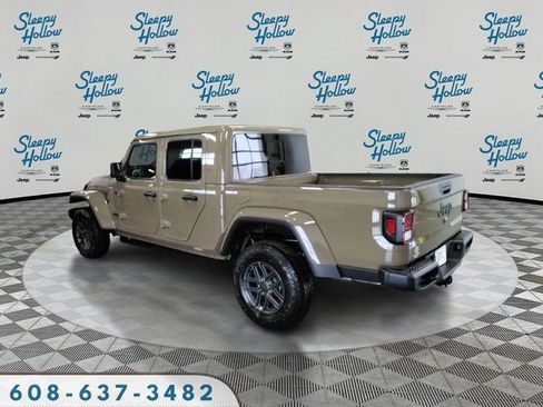New 2026 Jeep Gladiator Sport AWD/4WD image 7
