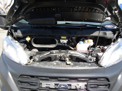 Used 2023 RAM ProMaster 2500 image 21