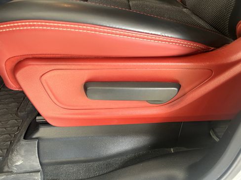 Used 2024 RAM 1500 Rebel AWD/4WD image 11