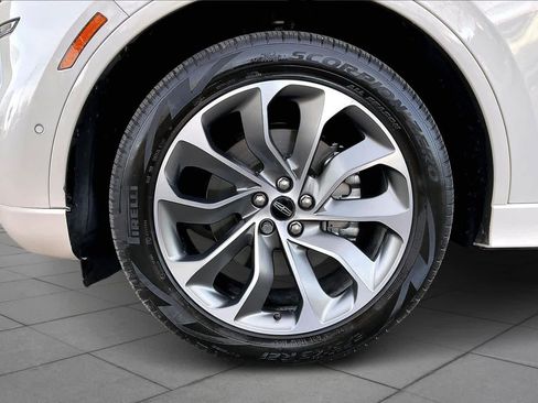 Used 2022 Lincoln Aviator Grand Touring w/ Equipment Group 301A image 10