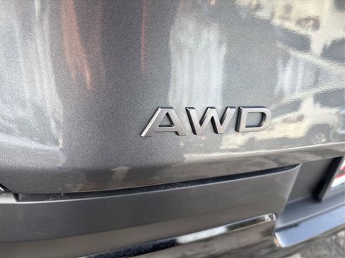 Certified 2025 Nissan Murano SV image 15