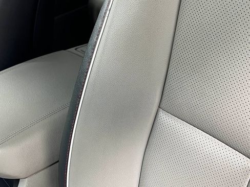 Used 2020 Kia Sedona EX FWD image 17
