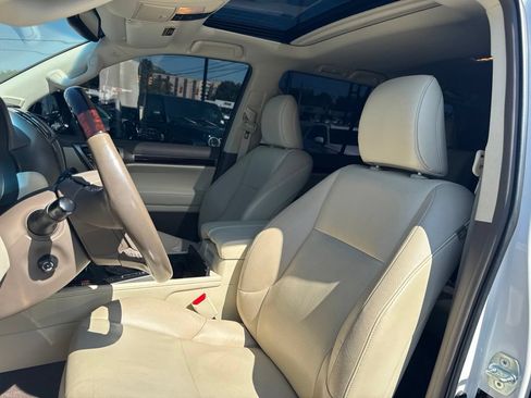 Used 2017 Lexus GX 460 Premium AWD/4WD image 14