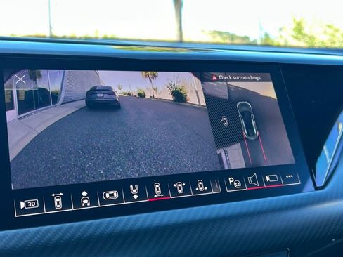 Used 2023 Audi RS e-tron GT w/ Ceramic Brake Package image 33