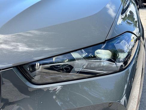 Used 2026 BMW X5 xDrive40i w/ M Sport Package image 32