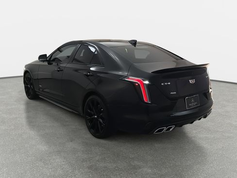 Used 2022 Cadillac CT4 V w/ Navigation Package image 7