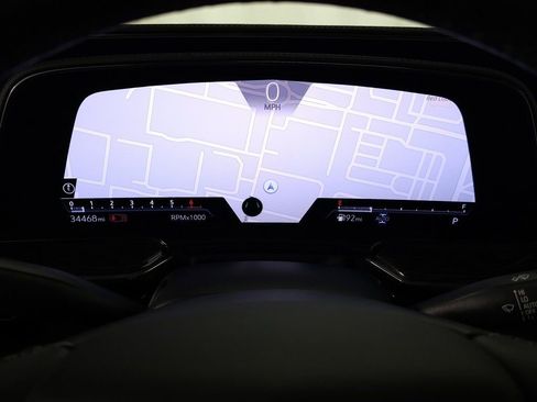 Used 2022 Cadillac Escalade Premium Luxury image 23