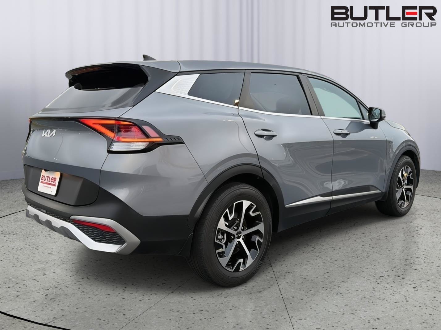 Used 2023 Kia Sportage EX FWD image 6