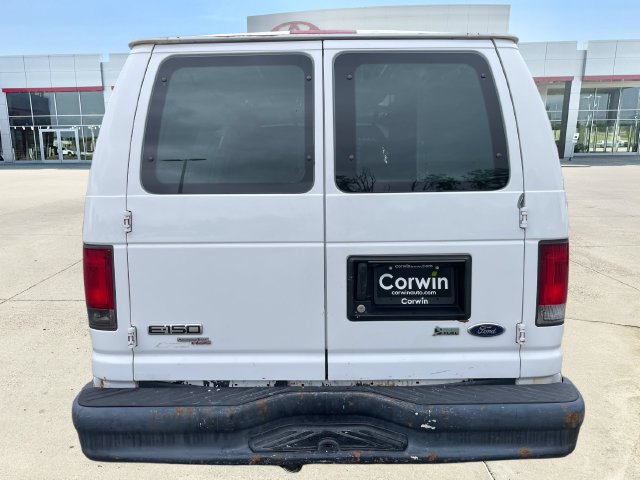 Used 2013 Ford E-150 and Econoline 150 w/ Commercial Cargo Van Pkg RWD image 4