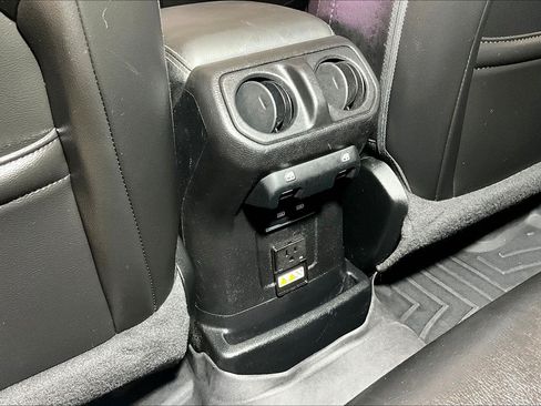 Used 2021 Jeep Wrangler Unlimited Sahara w/ Cold Weather Group AWD/4WD image 11