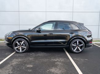 Certified 2025 Porsche Cayenne video 2