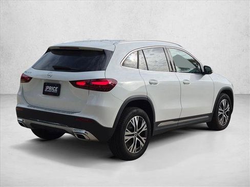 Certified 2026 Mercedes-Benz GLA 250 image 21
