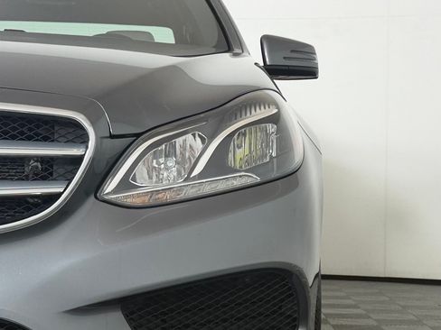 Used 2016 Mercedes-Benz E 350 Sedan image 11