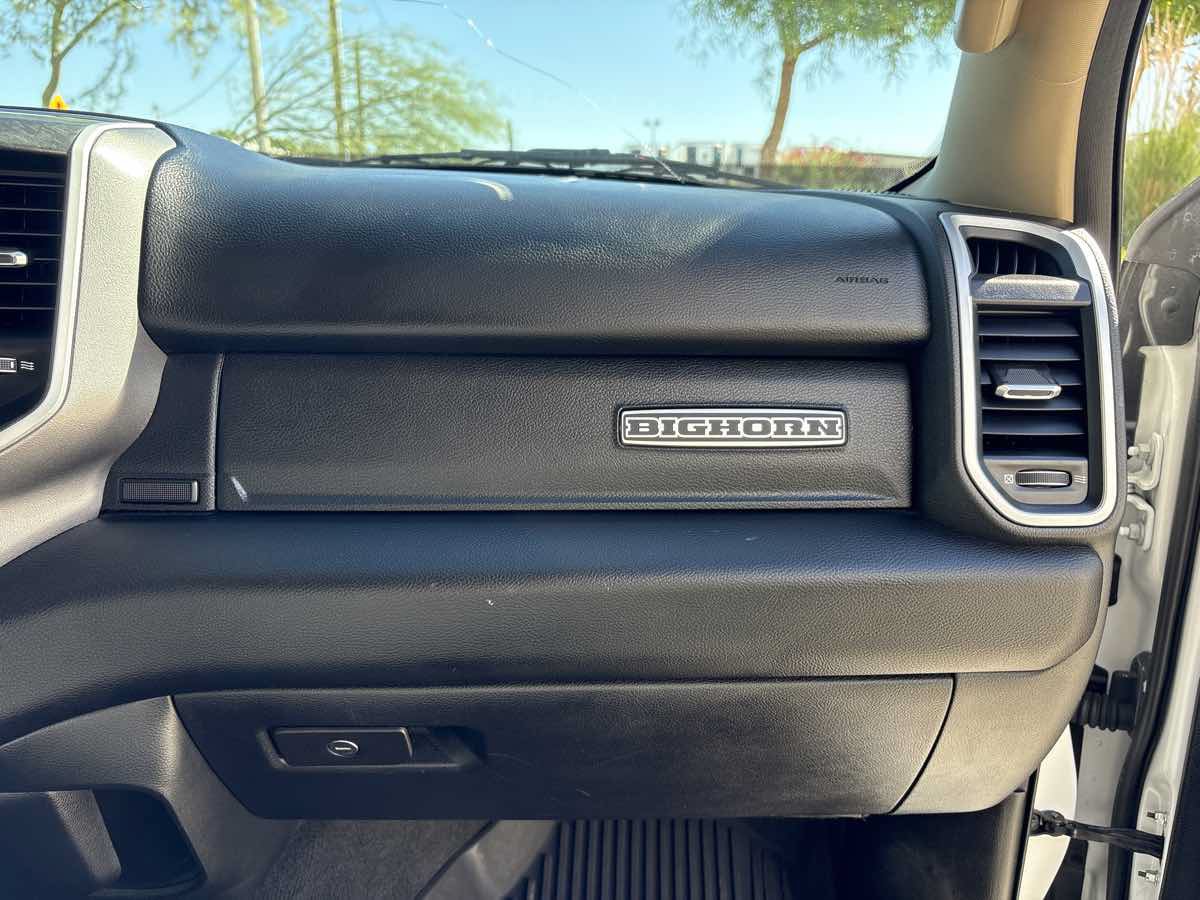 Used 2020 RAM 1500 Big Horn AWD/4WD image 17