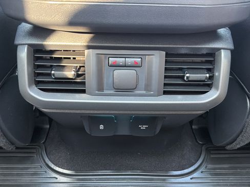Certified 2024 Ford F150 Lariat AWD/4WD image 25
