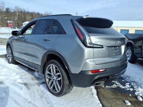 Used 2023 Cadillac XT4 Sport image 4