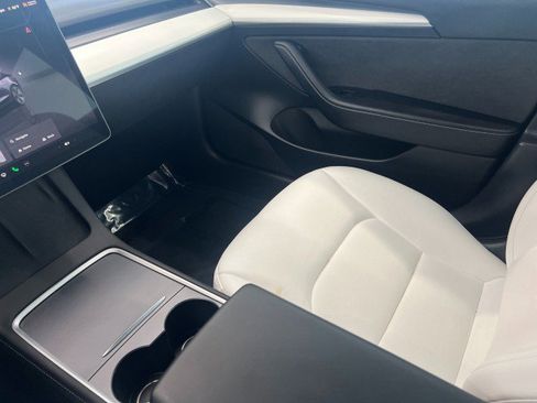 Used 2022 Tesla Model 3 RWD image 23