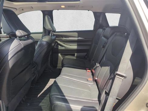 Used 2022 INFINITI QX60 Sensory w/ Cargo Package FWD image 18