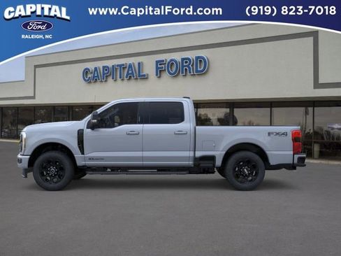 New 2026 Ford F250 Lariat w/ Black Appearance Package AWD/4WD image 3