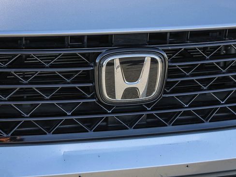 Certified 2023 Honda Accord LX image 11