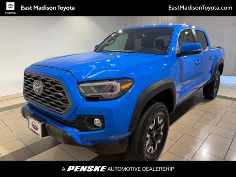 Used 2021 Toyota Tacoma TRD Off-Road AWD/4WD image 1