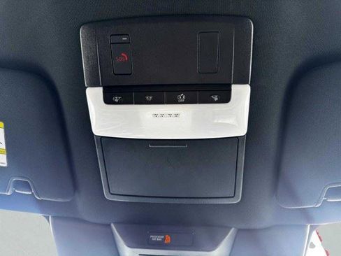 Used 2024 Nissan Pathfinder Rock Creek AWD/4WD image 35