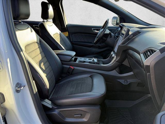 Used 2024 Ford Edge ST-Line AWD/4WD image 13