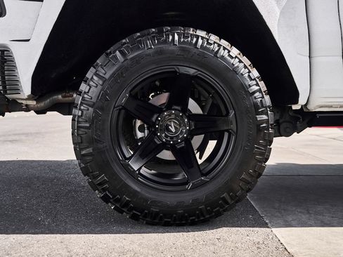 Used 2024 RAM 1500 TRX AWD/4WD image 29