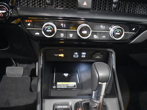 Certified 2024 Honda CR-V Sport Touring image 19