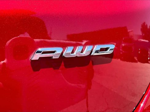 Certified 2024 Ford Edge SEL w/ Sport Appearance Package AWD/4WD image 10