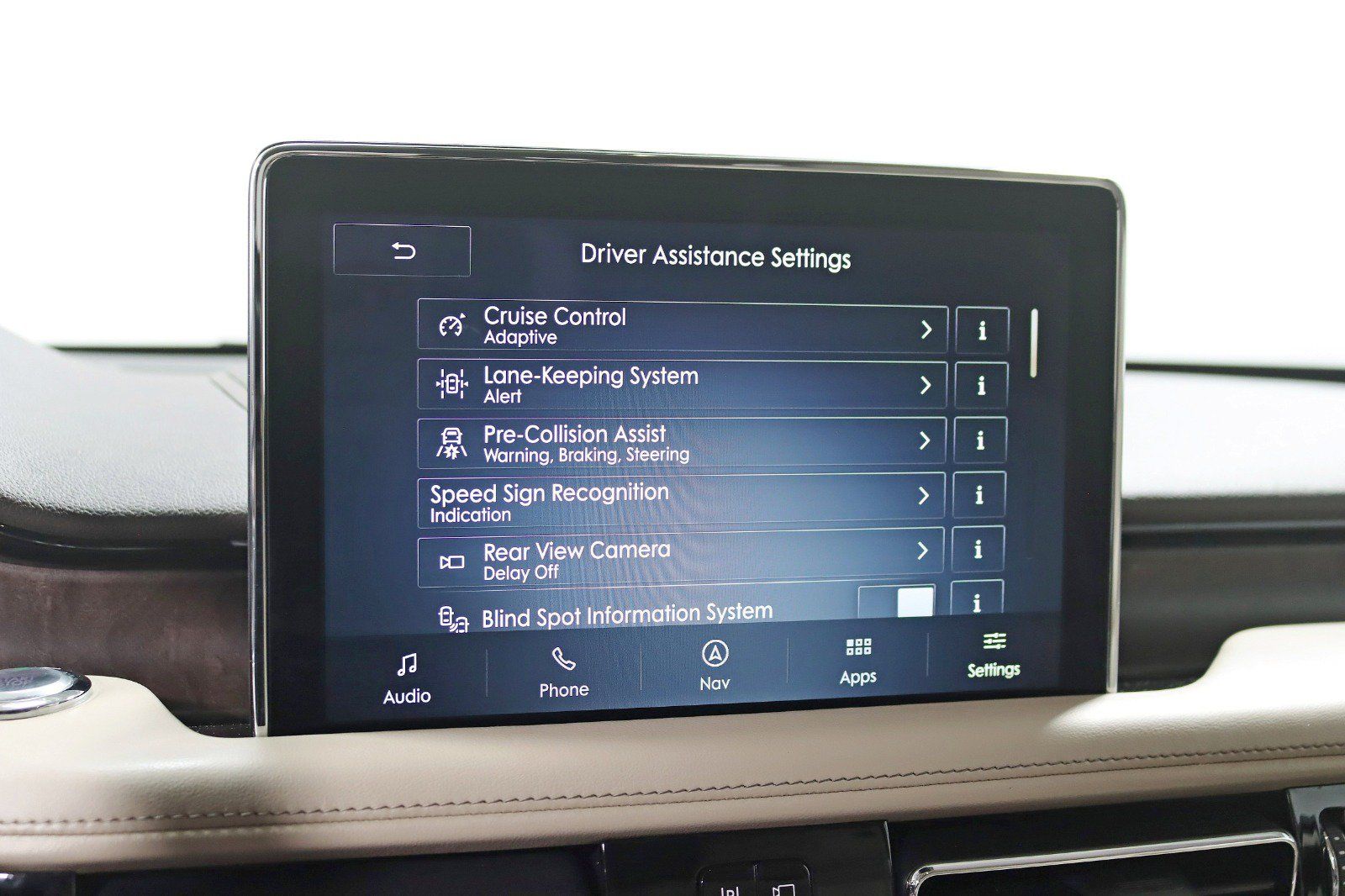 Used 2020 Lincoln Aviator Reserve w/ Equipment Group 202A AWD/4WD image 23