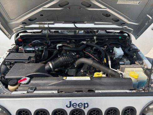 Used 2008 Jeep Wrangler X AWD/4WD image 24
