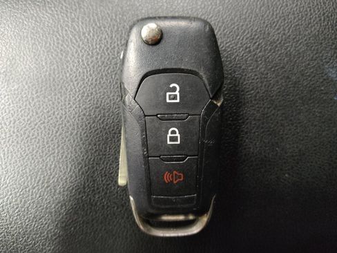 Used 2021 Ford Escape S FWD image 32